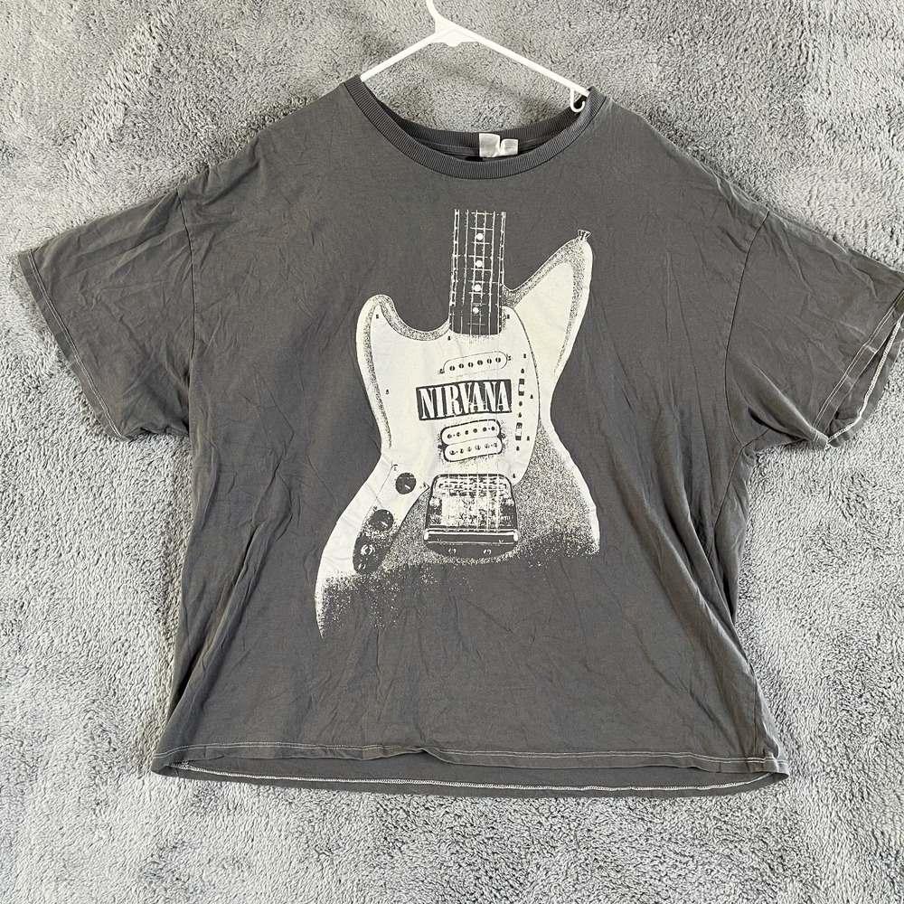 H&M Divided Nirvana Jag-Stang Electric Guitar Band T-Shirt Mens XL Gray Pullover
